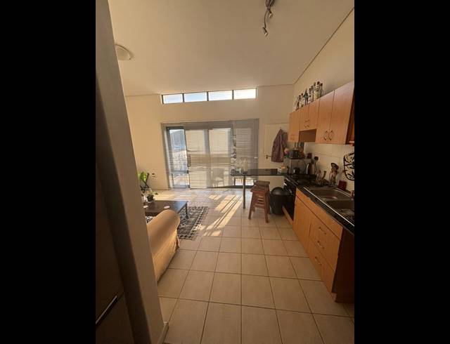 2 BEDROOM PROPERTY TO RENT IN LA COLLINE